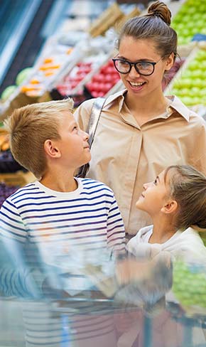 Retail-Vegetable-Store